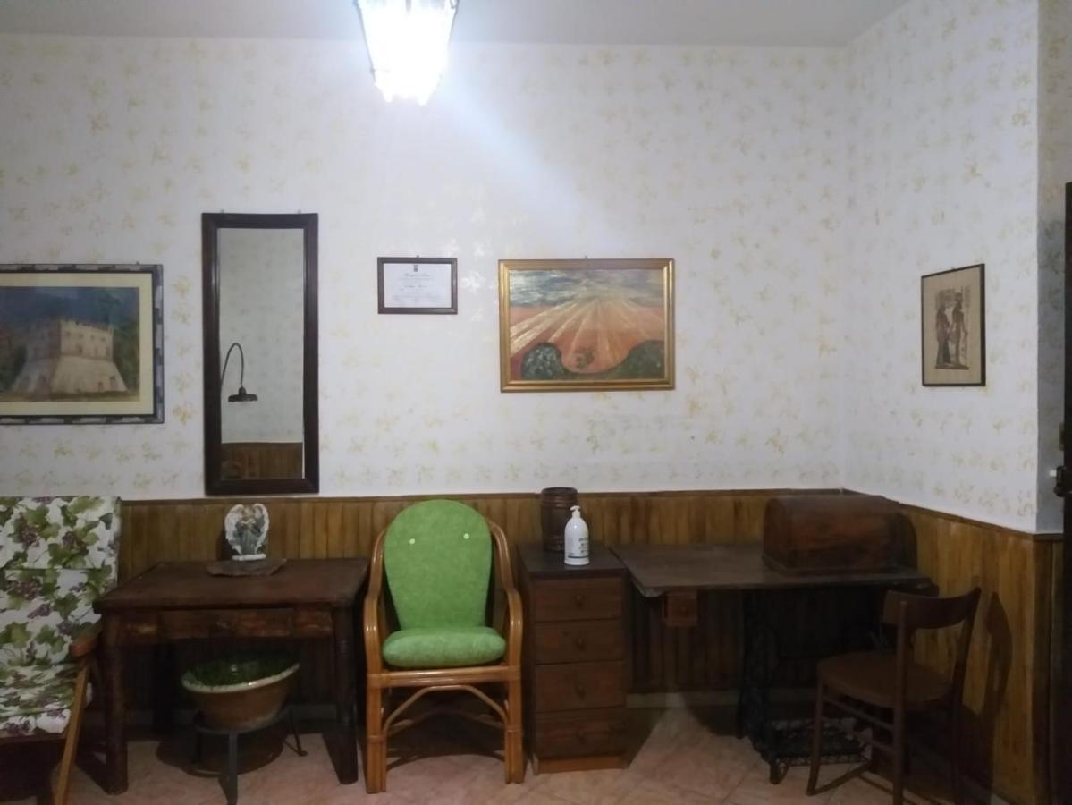 Appartement La Casa Di Lina à Sezze Extérieur photo