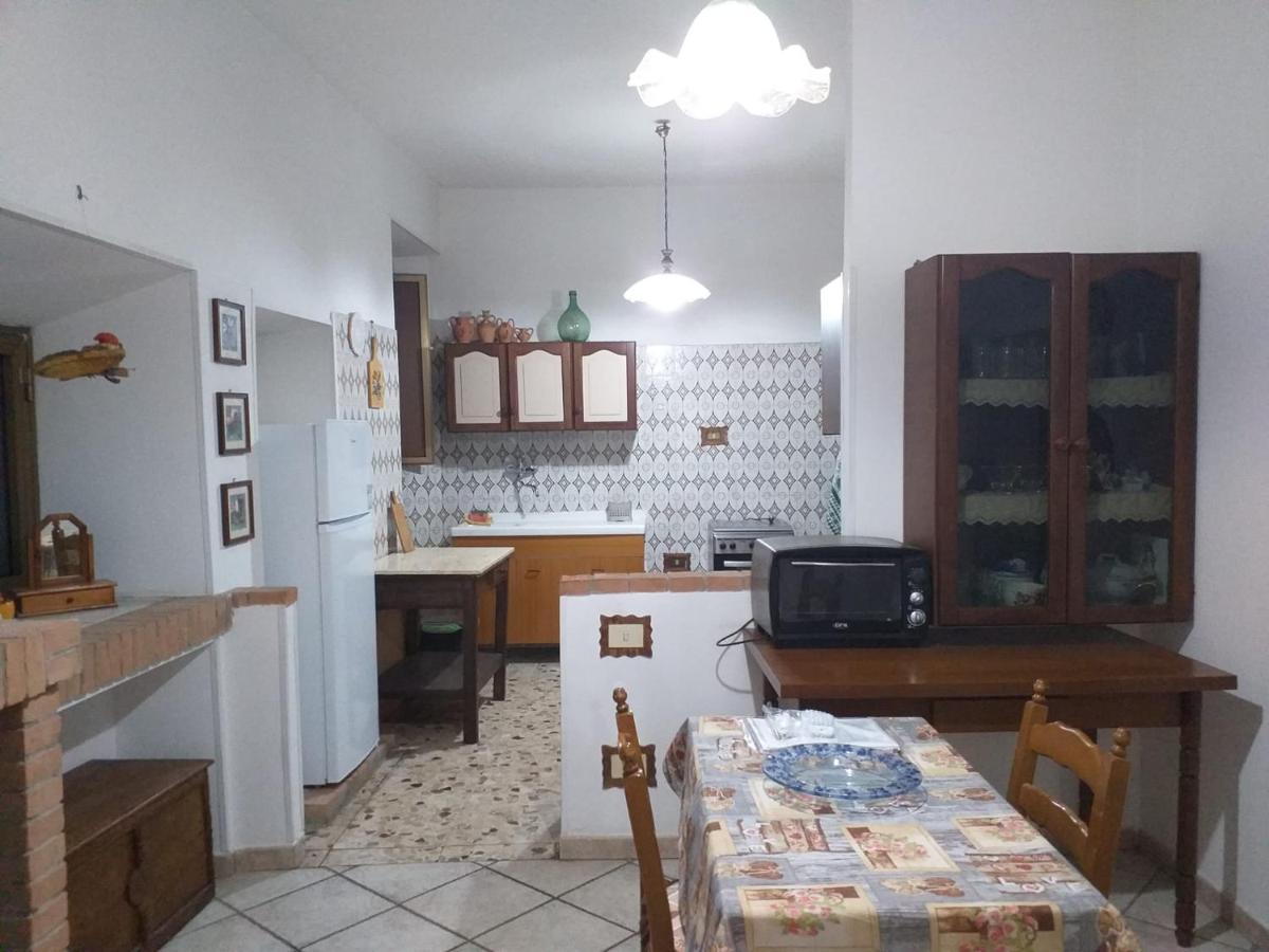 Appartement La Casa Di Lina à Sezze Extérieur photo